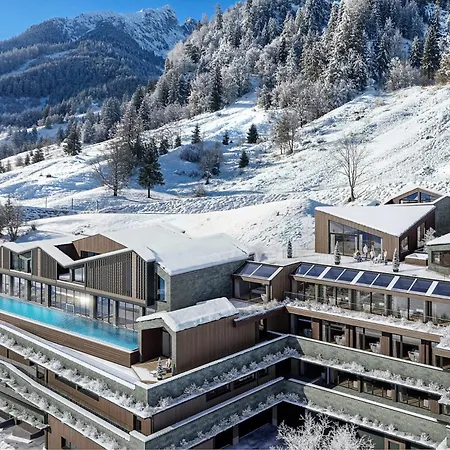 Designer Glockna Hotel